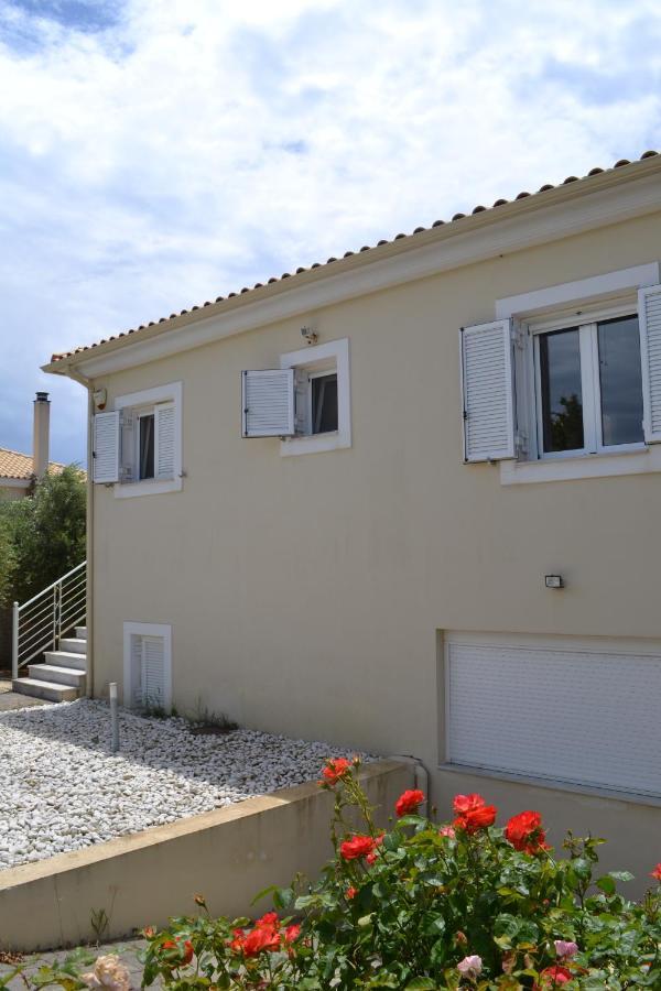 Villa Emma - Kamaria Home With Stunning Sea Views Luaran gambar